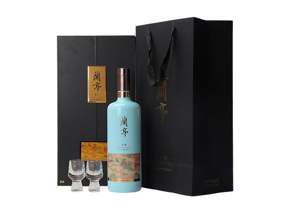 玉溪会稽山黄酒回收兰亭大师三十年陈酿1L礼盒装绍兴黄酒